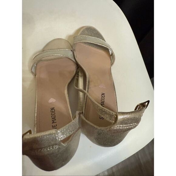 Steve Madden Women's Jcarrson Ankle Strap Block Heel Sandals Gold Mesh Size 7M - Picture 5 of 9